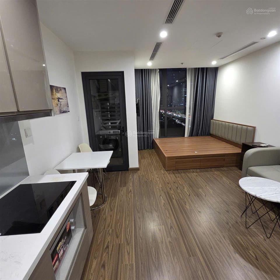 Hot bán căn studio đủ đồ  giá 11tr vào ngay.  0989 848 ***