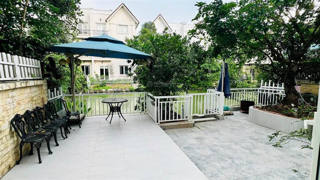 Cho thuê biệt thự song lập có sông vinhomes riverside long biên chỉ 40 triệu/tháng