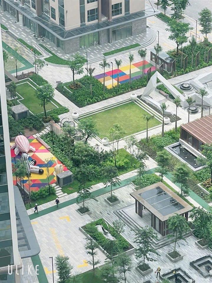 Cần tiền bán gấp căn 2pn 2vs, ban công đông nam view biển hồ