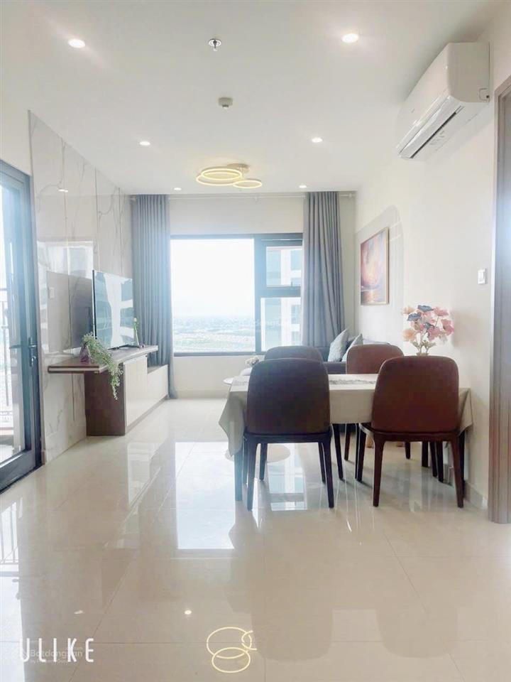 Cần tiền bán gấp căn 2pn 2vs, ban công đông nam view biển hồ