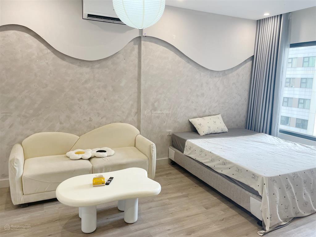Cho thuê căn studio full đồ đẹp ở vinhomes ocean park gia lâm 5,6 tr/th, dt 28m2 thông thuỷ