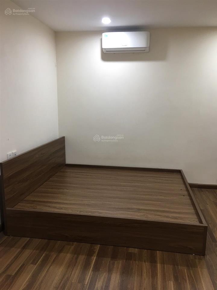 Cho thuê căn góc 90m, 3pn, giá 13tr chung cư hòa phát 70 nguyễn đức cảnh, giao nhà ngay