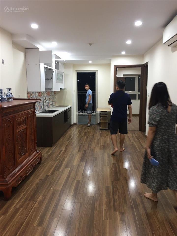 Cho thuê căn góc 90m, 3pn, giá 13tr chung cư hòa phát 70 nguyễn đức cảnh, giao nhà ngay