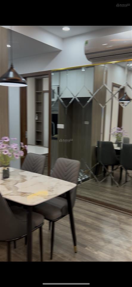 Bán căn hộ chung cư pháp vân nhà đã sửa chữa đẹp giá 5.250 tỷ gồm 3pn 2wc full nội thất