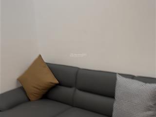 Bán căn hộ chung cư pháp vân nhà đã sửa chữa đẹp giá 5.250 tỷ gồm 3pn 2wc full nội thất