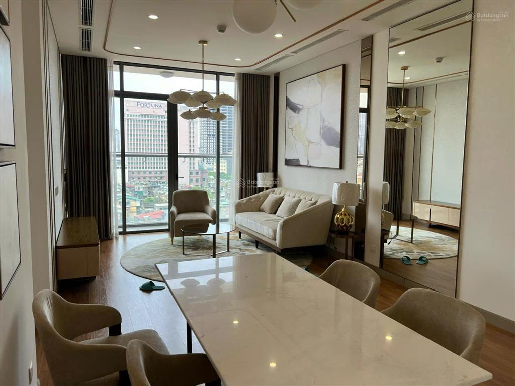 Cho thuê căn hộ cao cấp hong kong tower, 3 phòng ngủ, full đồ, giá 23 tr/th.  0915 651 ***