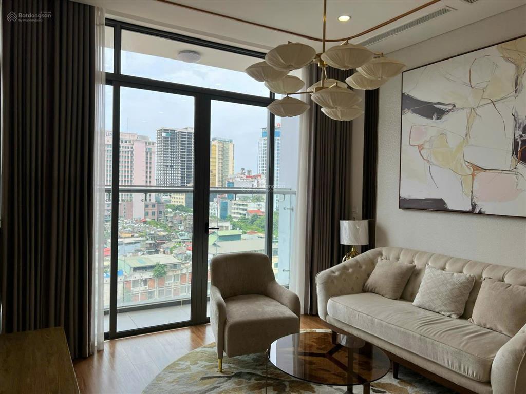Cho thuê căn hộ cao cấp hong kong tower, 3 phòng ngủ, full đồ, giá 23 tr/th.  0915 651 ***