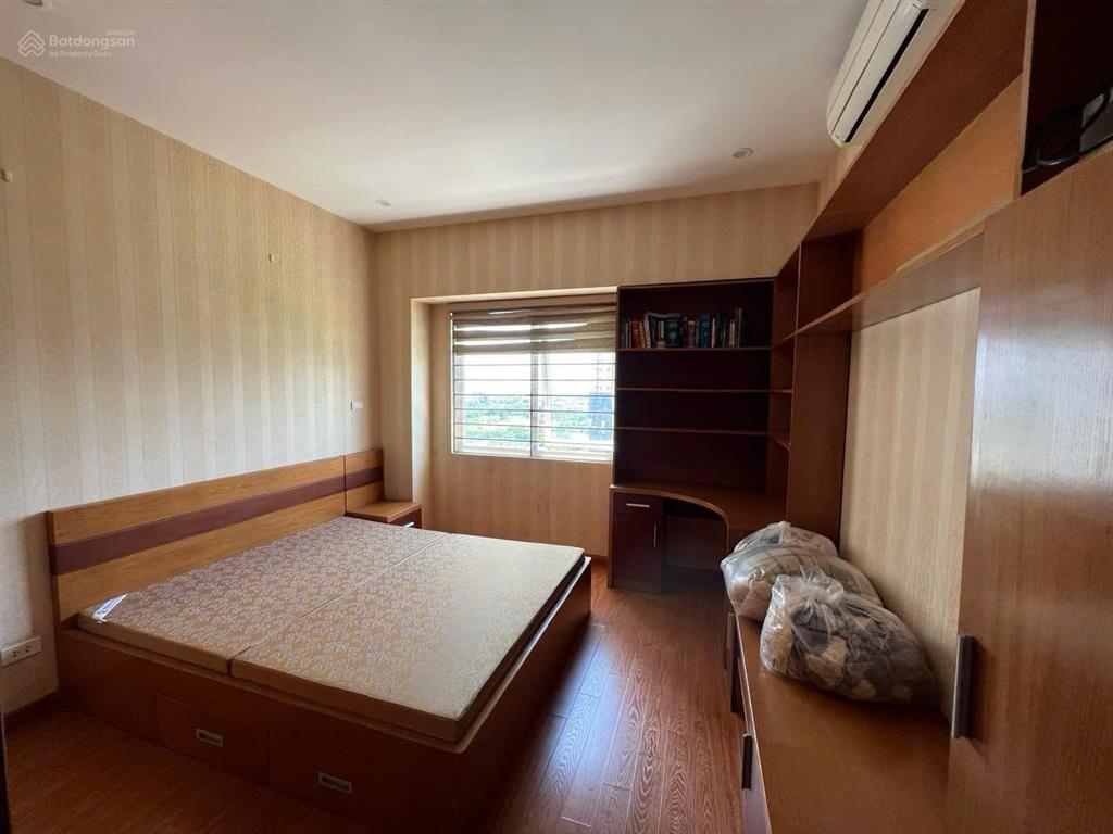 Cho thuê cc 3pn + 2wc, 130m2 tại the light tố hữu, ct2 viettel trung văn, giá tốt
