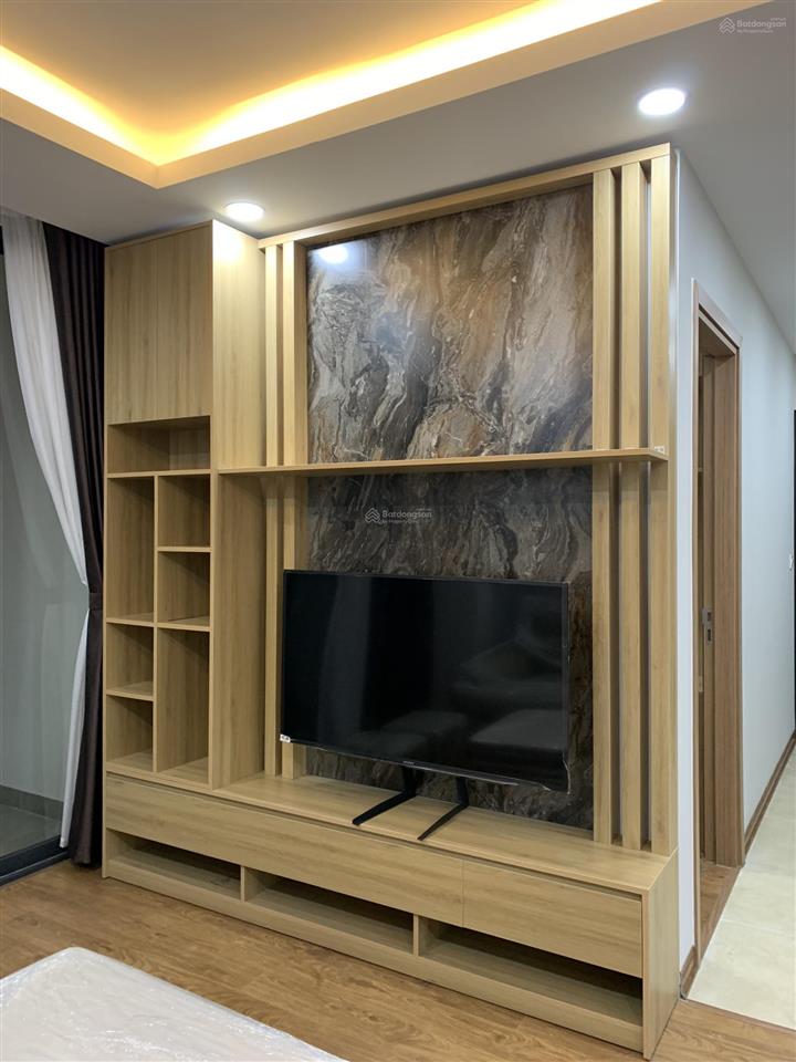 Cho thuê chung cư home city trung kính 70m²  full nội thất đẹp, 2 phòng ngủ, vào ở luôn
