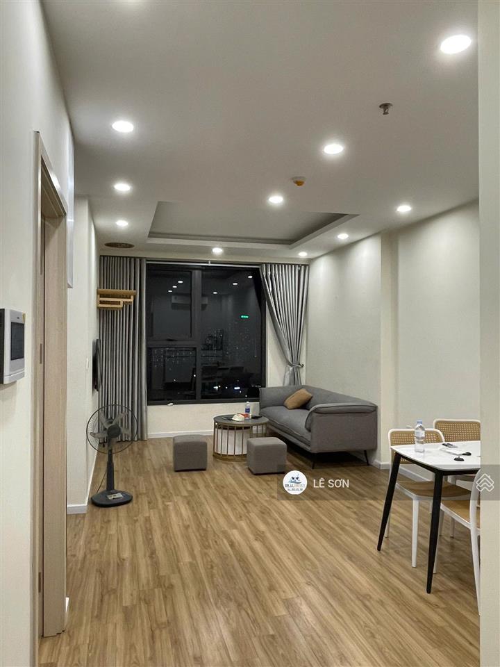 Cho thuê căn hộ trinity tower 2pn 70m² full nội thất, view công viên phùng khoang  0915 651 ***