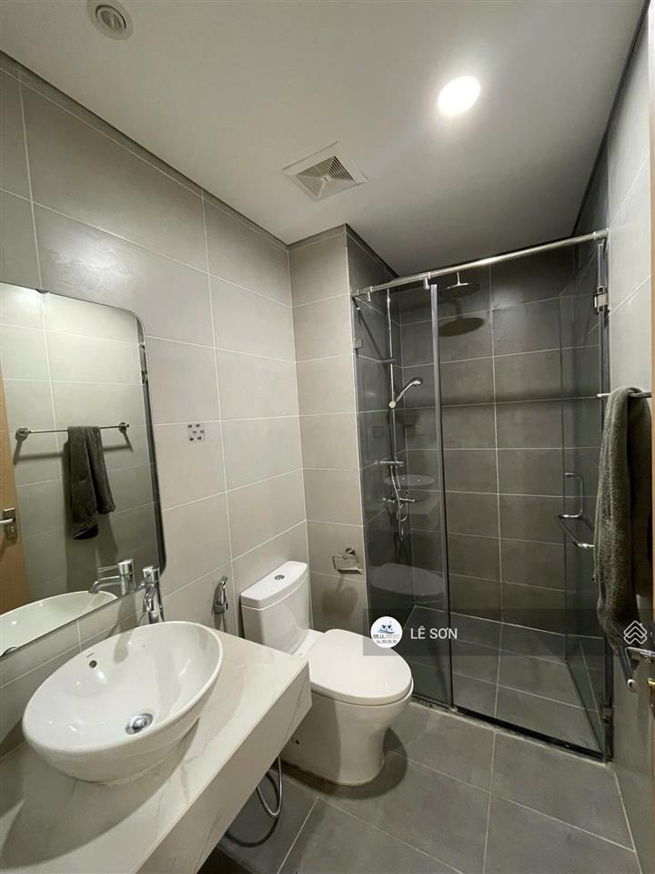 Cho thuê căn hộ trinity tower 2pn 70m² full nội thất, view công viên phùng khoang  0915 651 ***