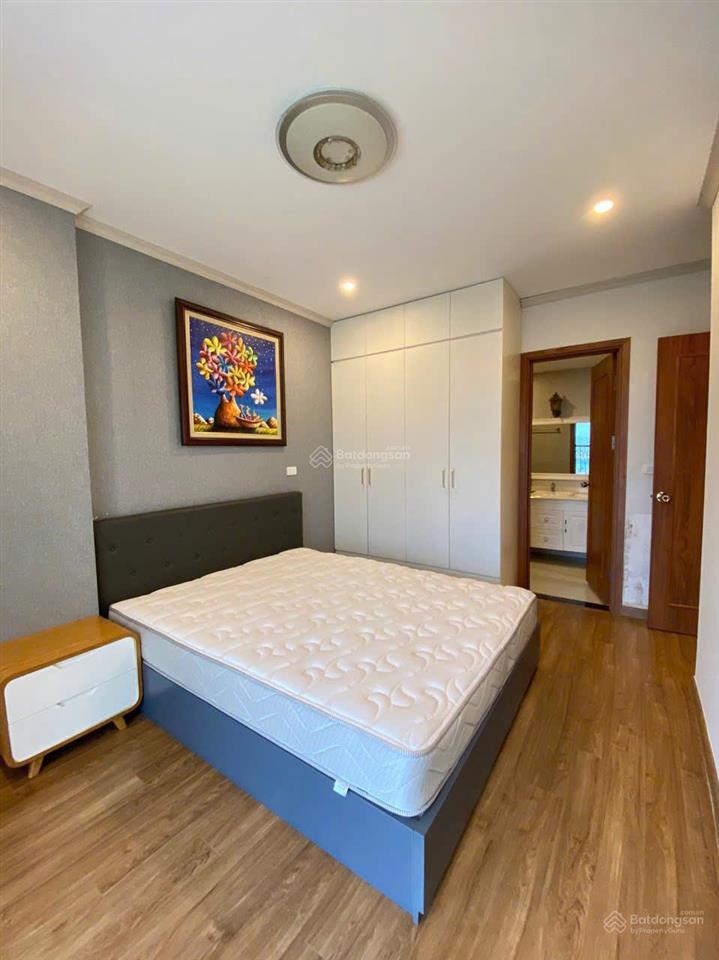 Cho thuê chung cư handi resco lê văn lương, 2pn full đồ, vào ở ngay.  0915 651 ***