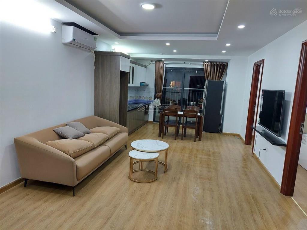 Cho thuê căn hộ central field 219 trung kính, 70m², 2pn, full nội thất, giá 14 triệu/tháng