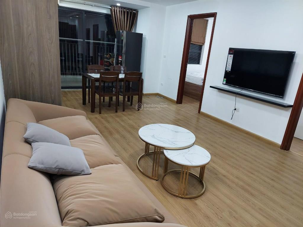 Cho thuê căn hộ central field 219 trung kính, 70m², 2pn, full nội thất, giá 14 triệu/tháng