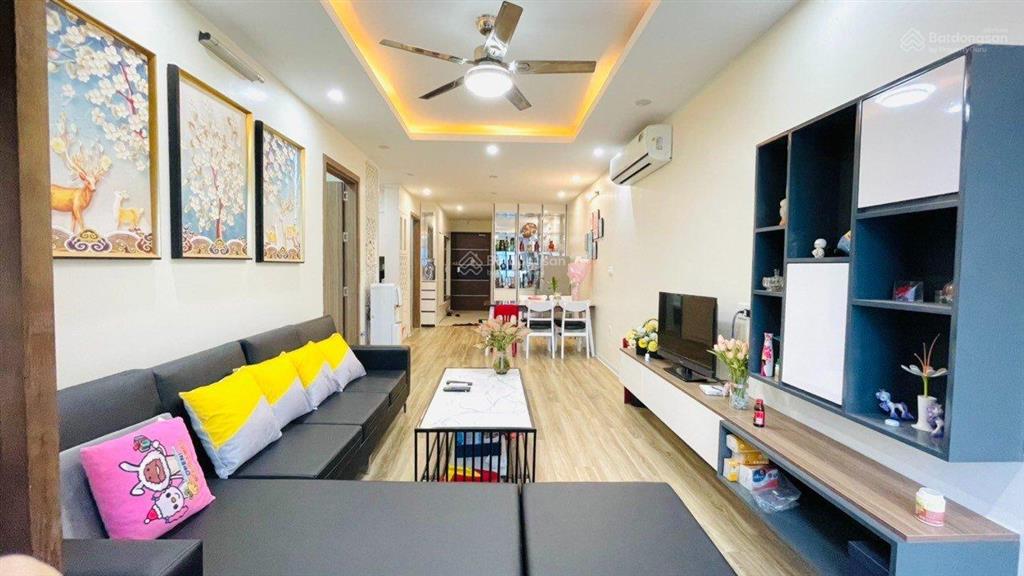Cho thuê căn hộ gold season 47 nguyễn tuân 75m 2pn, 2wc full nội thất vào ở ngay  0915 651 ***