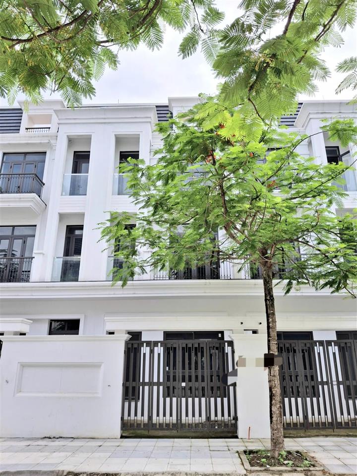 Bán nhà số 16, lk5a, khu đô thị hud sơn tây, 6,3 tỷ, 75m2