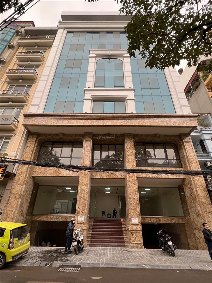 Cho thuê toà nhà khu liền kề đức diễn  bắc từ liêm. dt 145m, 7 tầng, thông sàn. 80 triệu/tháng