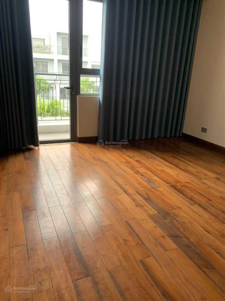 Cho thuê biệt thự the manor central park nguyễn xiển. dt 200m2, xd 125m2, 4t, thang máy. 45 tr/th