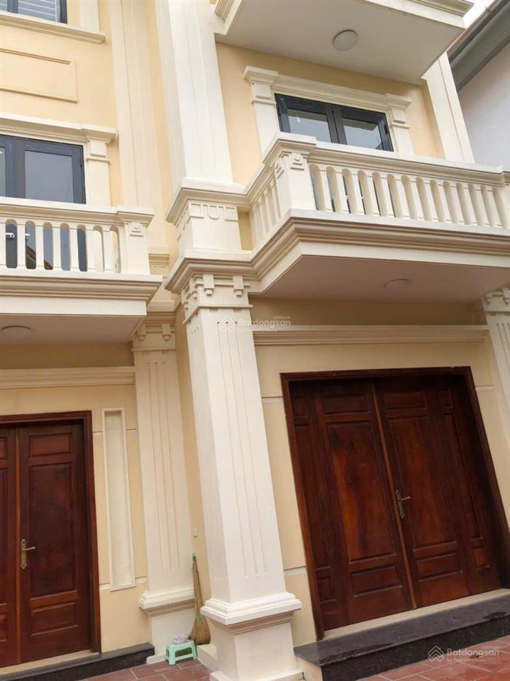 Cho thuê nhà biệt thự trung văn, nam từ liêm. dt 165m2, xd 85m2, 4 tầng, mt 10m. giá 36 triệu/tháng