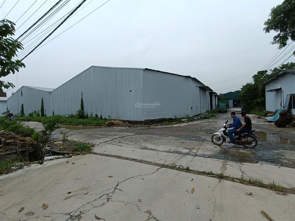 Cho thuê kho thuỵ phương  bắc từ liêm. dt 500m2, kho cao ráo, điện 3fa, xe cont đỗ cửa. giá 75k/m2