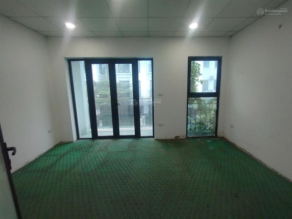 Cho thuê nhà kđt đại kim (đối diện the marno) dt 75m, 5 tầng, thang máy. giá 35 triệu/tháng