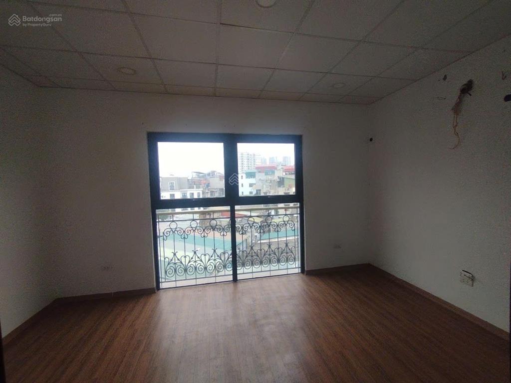 Cho thuê nhà kđt đại kim (đối diện the marno) dt 75m, 5 tầng, thang máy. giá 35 triệu/tháng