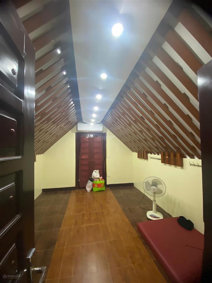Cho thuê nhà biệt thự mễ trì hạ. dt 170m2, 4 tầng, mt 9m, có pccc. giá 45 triệu