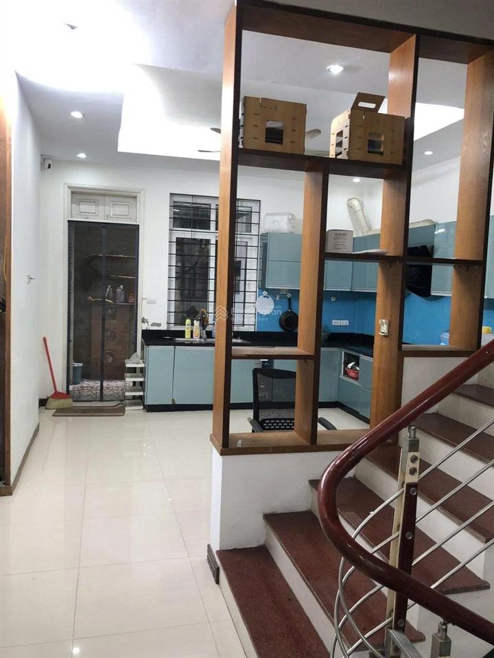 Cho thuê nhà phân lô vinaconex 3 trung văn. dt 95m², 5 tầng, mt 5m. giá 28 triệu