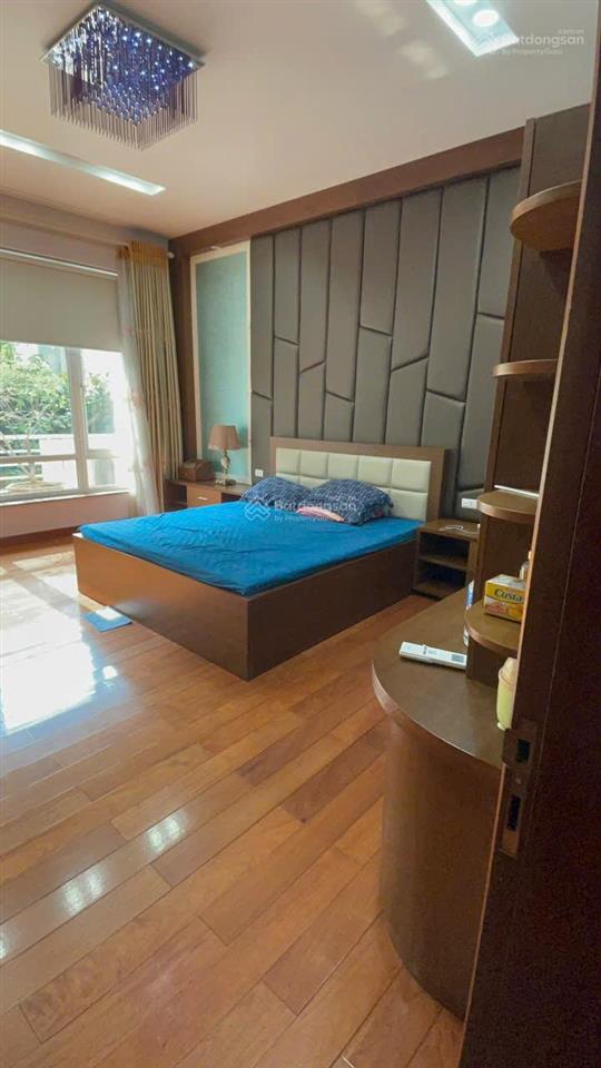 Cho thuê nhà vinaconex trung văn. dt 115m, 5 tầng, có thang máy, điều hoà. giá 35 triệu/tháng