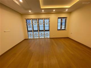 Cho thuê nhà làng việt kiều châu âu, dt 75m2, 4 tầng, đủ điều hoà. giá 22 triệu/tháng
