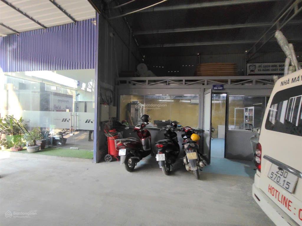 Cho thuê kho xưởng lại yên, hoài đức. dt 1.300m2, xe cont đỗ cửa. giá 91 triệu/tháng