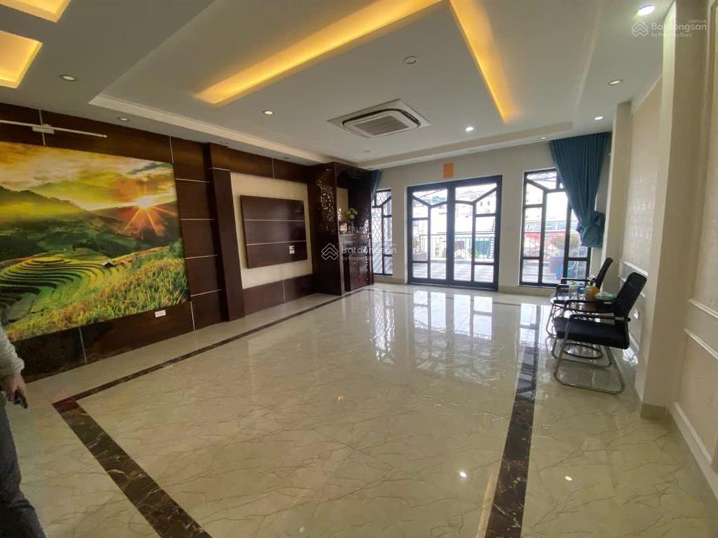 Cho thuê nhà phân lô trung yên, trung hoà. dt 90m2, 7 tầng, thông sàn, thang máy. 80 triệu
