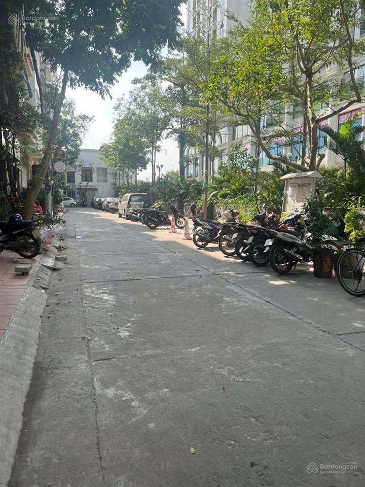 Cho thuê nhà khu đô thị mỹ đình, dt 60m2, 5 tầng, ô tô đỗ cửa. giá 23 triệu/tháng