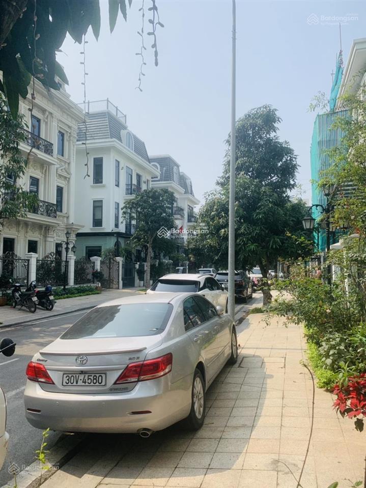 Cho thuê nhà liền kề vinhomes green bay mễ trì, dt 96m, 4,5 tầng, giá 65 triệu/tháng