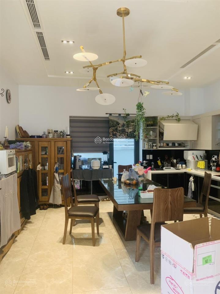 Cho thuê nhà liền kề vinhomes green bay mễ trì, dt 96m, 4,5 tầng, giá 65 triệu/tháng