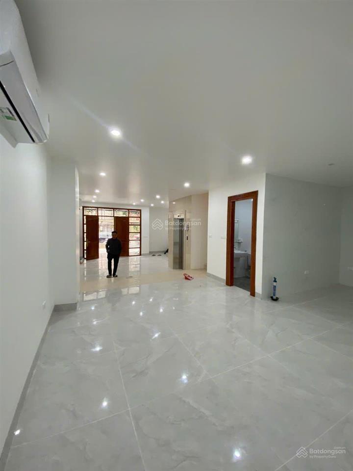 Cho thuê nhà louis đại mỗ. dt 96m, 5 tầng, nhà đẹp, ô tô đỗ cửa, đủ điều hòa. giá 28 triệu