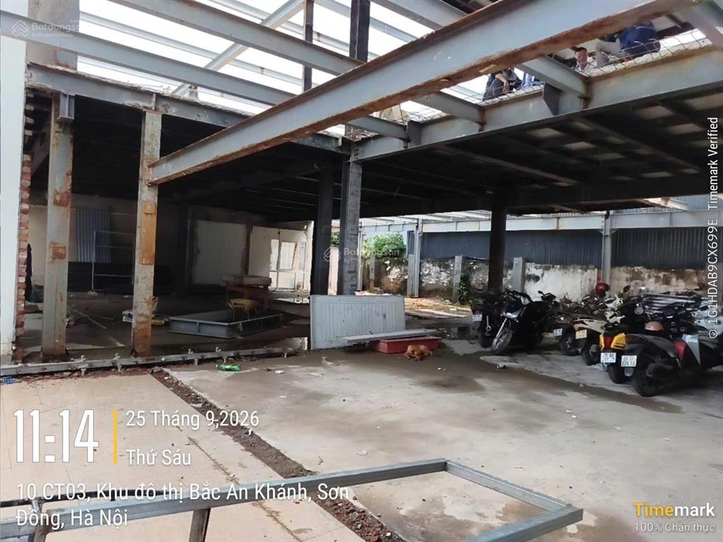 Cho thuê kho xưởng mặt đại lộ thăng long. dt 900m2, có pccc vách tường. giá 100 nghìn/m2