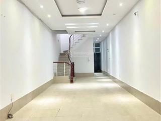 Chỉ 5tr/tháng  văn phòng đẹp 30m ngay ngã tư sở!