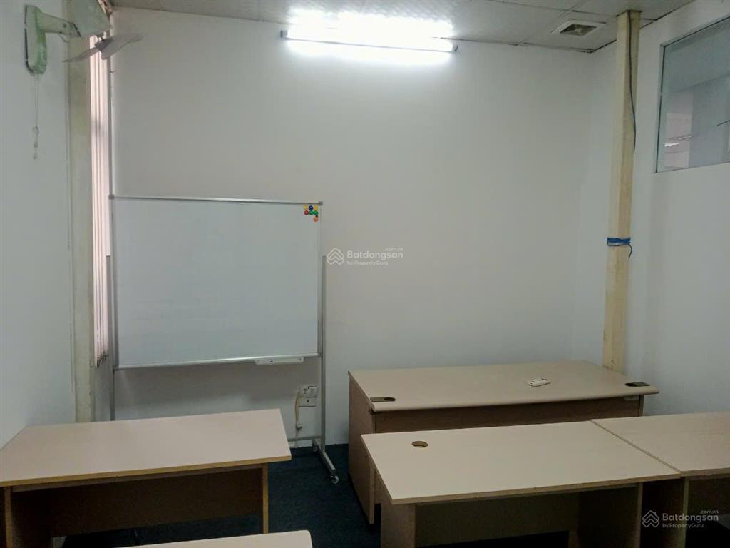 Chỉ 4.3 triệu/tháng sở hữu văn phòng "vàng" phố chùa láng