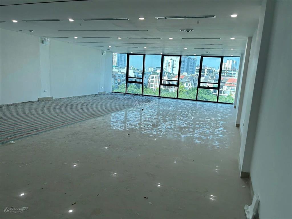 Cao cấp! toà building phố trung kính , dt 90m x 7 tầng , thang máy , pccc, gpxd, dt 80tr/th