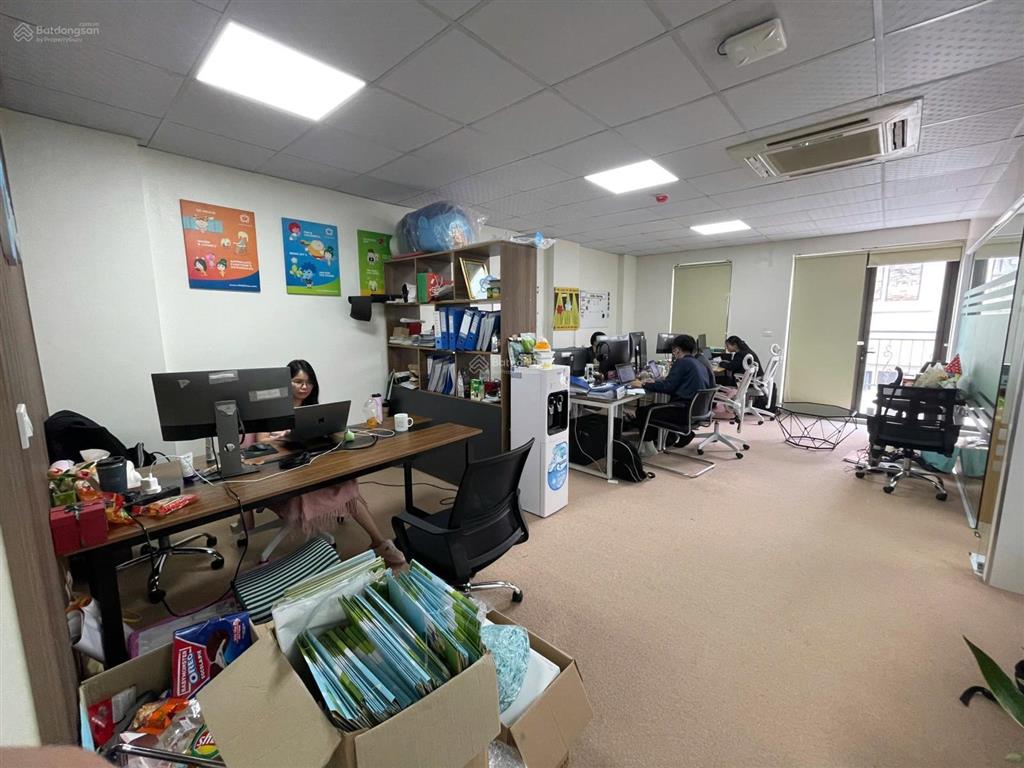 Cao cấp! toà building phố trung kính , dt 90m x 7 tầng , thang máy , pccc, gpxd, dt 80tr/th