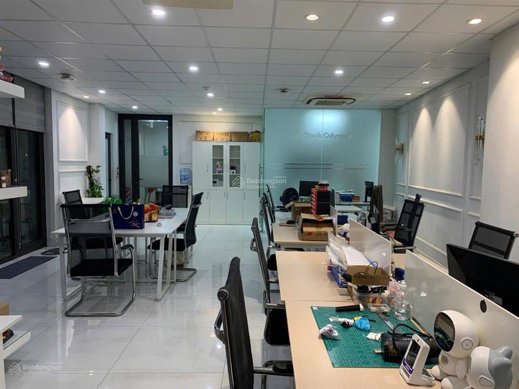 Tòa building mặt phố vũ phạm hàm 105m2*9t, mt 7m, thông sàn, thang máy, vỉa hè rộng, dt ~ 200tr/th
