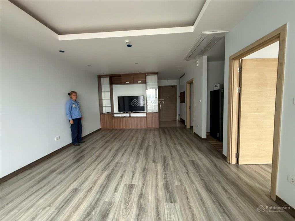 Rẻ đẹp ! phân lô nguỵ như kontum , dt 40m x6t thang máy , vỉa hè 4m , sẵn về ở , cho thuê,pccc