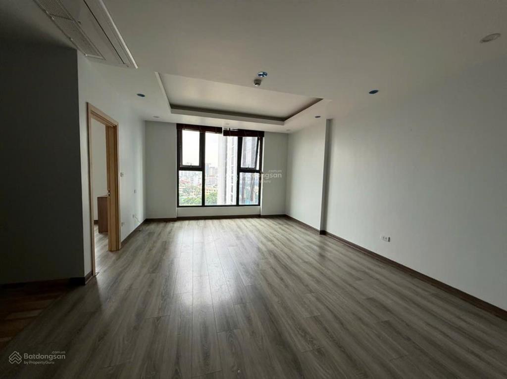 Rẻ đẹp ! phân lô nguỵ như kontum , dt 40m x6t thang máy , vỉa hè 4m , sẵn về ở , cho thuê,pccc