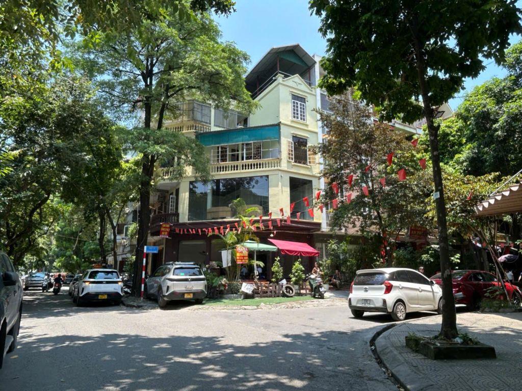 Siêu phẩm lô góc Hai Mặt Tiền khu Trung Hòa - Cầu Giấy, dt 95m2 x 5T, mt 18m -KD ngày đêm