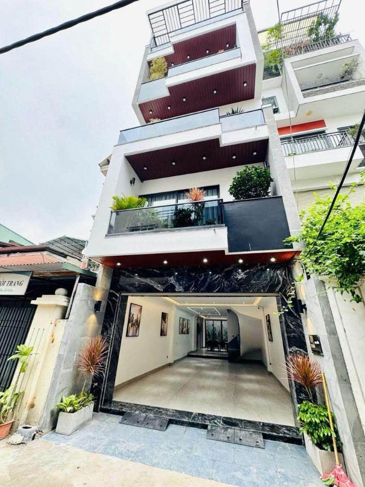 Bán gấp nhà 30 Nguyễn Thị Định - Cầu Giấy, dt 90m2 x 8T thang máy, gara ô tô, lh ngay: 0988138345