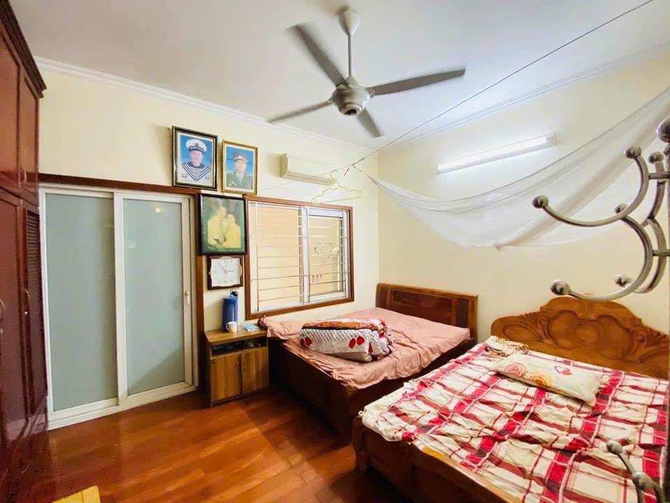 Nhà Đẹp View Vườn Hoa- Hồ Nước phố Hoàng Ngân - Cầu Giấy. 65m2 x 5T Mt 5m , nhỉnh 30 tỷ, lh ngay: 0988138345