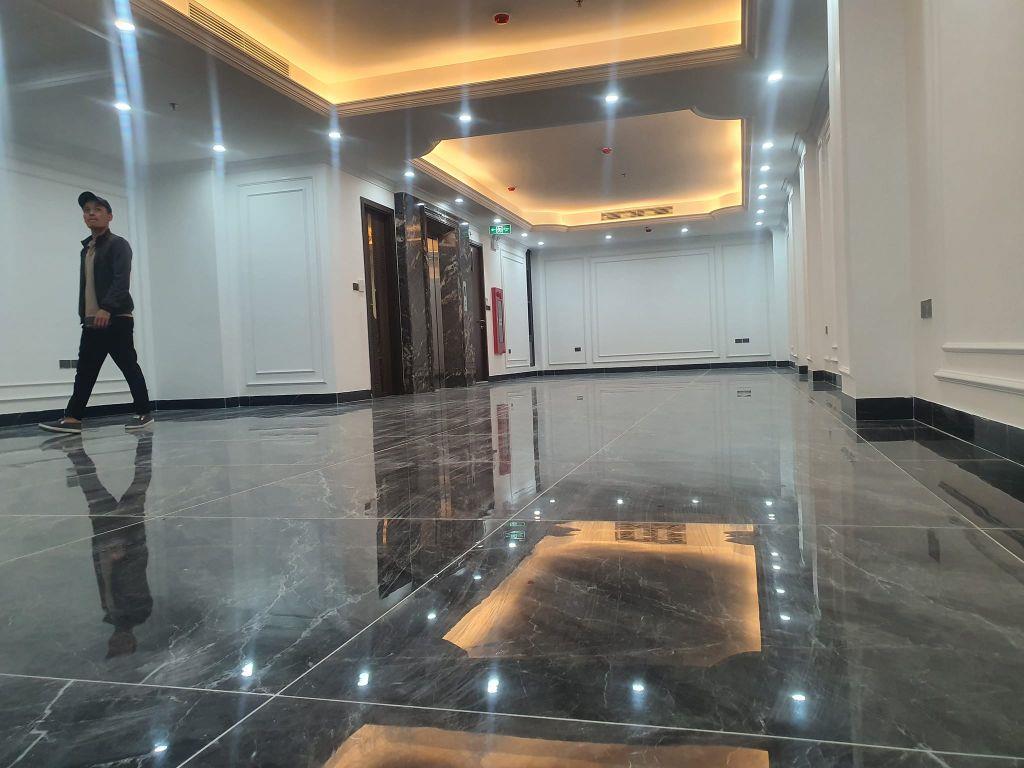 Tôi bán gấp tòa nhà Mặt Phố Hoàng Ngân - Thanh Xuân, dt 115m2 9 tầng + Hầm, giá 59,x tỷ- 0988138345