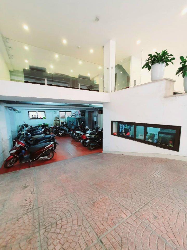 Tôi bán gấp tòa nhà Mặt Phố Hoàng Ngân - Thanh Xuân, dt 115m2 9 tầng + Hầm, giá 59,x tỷ- 0988138345
