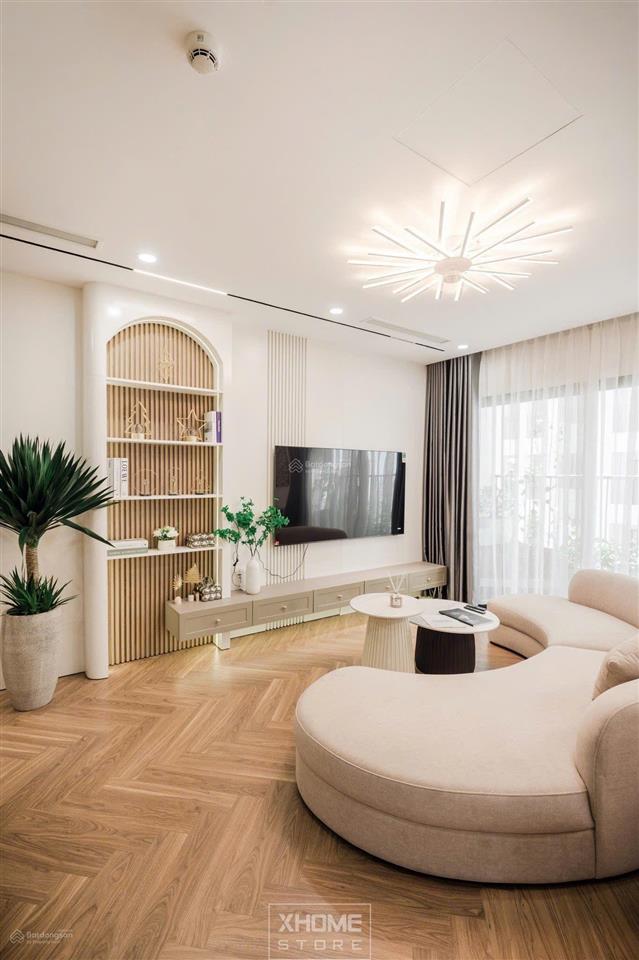 Hot  gia đình cần bán nhanh căn 2pn 73m2 giá rẻ tại feliz homes